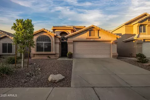 1922 E Siesta Ln, Phoenix, AZ 85024