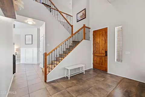 Entry Way - 4081 E Carriage Way, Gilbert, AZ 85297 photo 2 of 4