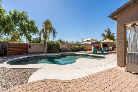 Exterior - 4081 E Carriage Way, Gilbert, AZ 85297 photo 2 of 12