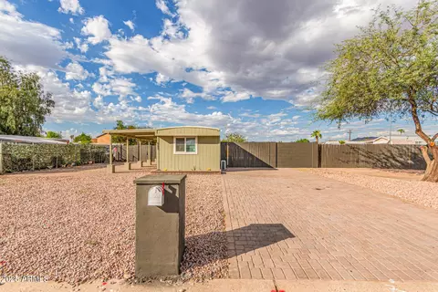 8232 E Albany St, Mesa, AZ 85207