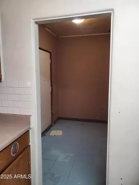 1326 E Diamond St, Phoenix, AZ 85006 photo 8