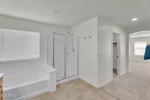 Entry Way - 2975 E Andre Ave, Gilbert, AZ 85298 photo 2 of 3