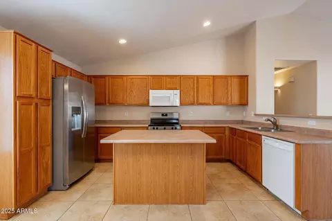 4946 E Thunderbird Dr, Chandler, AZ 85249 photo 9