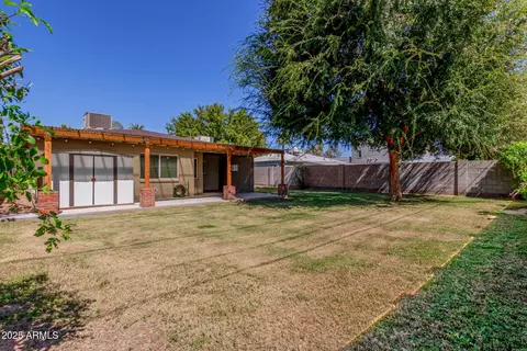 3907 E Mulberry Dr, Phoenix, AZ 85018 photo 18
