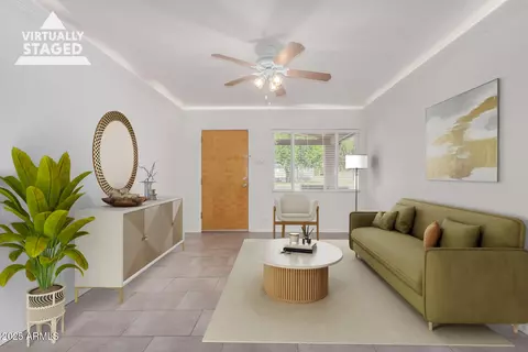 3907 E Mulberry Dr, Phoenix, AZ 85018 photo 4