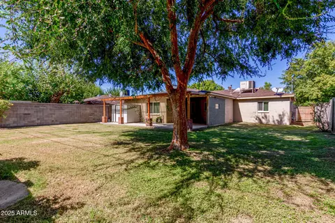 3907 E Mulberry Dr, Phoenix, AZ 85018 photo 19