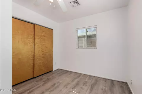 3907 E Mulberry Dr, Phoenix, AZ 85018 photo 11