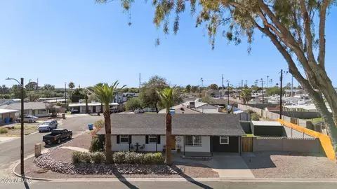 View/Area - 1246 E Vista Ave, Phoenix, AZ 85020 photo 3 of 9