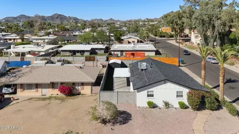 View/Area - 1246 E Vista Ave, Phoenix, AZ 85020 photo 8 of 9