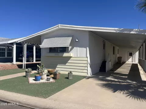 10960 N 67th Ave #11, Glendale, AZ 85304