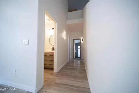 Entry Way - 4358 E Anderson Dr, Phoenix, AZ 85032 photo 1 of 3
