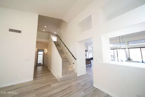 Entry Way - 4358 E Anderson Dr, Phoenix, AZ 85032 photo 2 of 3