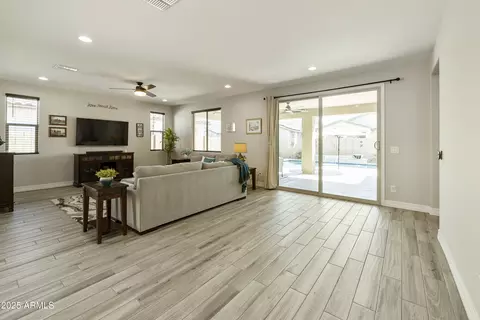 10625 E Tiburon Ave, Mesa, AZ 85212 photo 19