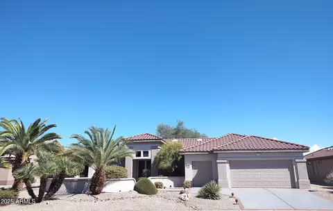 17583 N Horseshoe Dr, Surprise, AZ 85374