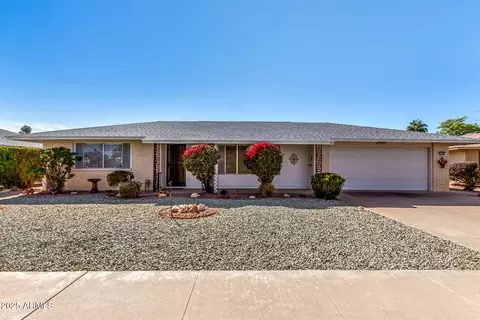 9409 W Glen Oaks Cir N, Sun City, AZ 85351