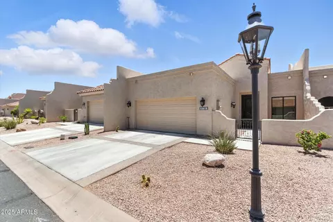8785 E Greenview Dr, Gold Canyon, AZ 85118