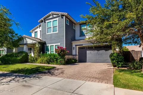 4236 E Comstock Dr, Gilbert, AZ 85296