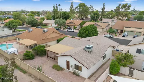 View/Area - 1310 E Redmon Dr, Tempe, AZ 85283 photo 4 of 11