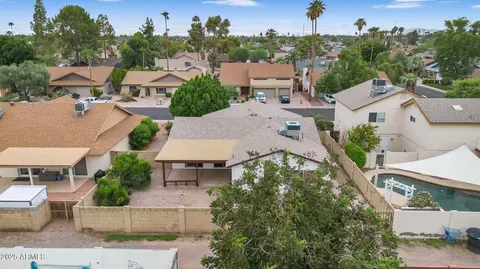 View/Area - 1310 E Redmon Dr, Tempe, AZ 85283 photo 5 of 11