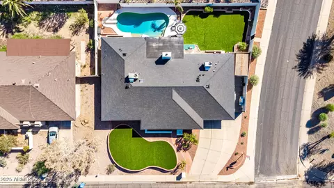 View/Area - 2201 E Shea Blvd, Phoenix, AZ 85028 photo 1 of 7