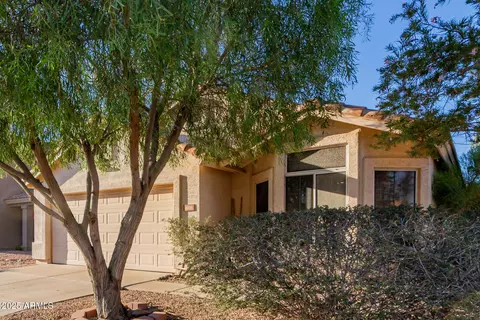4318 E Graythorn Ave, Phoenix, AZ 85044