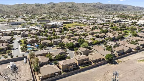 View/Area - 3940 E Minton St, Phoenix, AZ 85042 photo 3 of 4