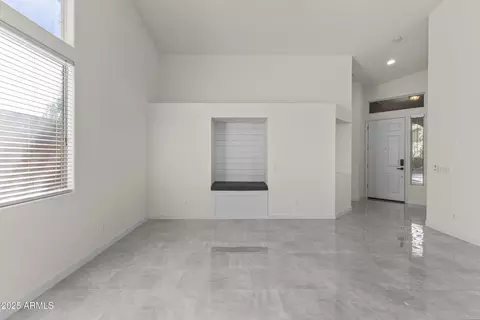Living - 3940 E Minton St, Phoenix, AZ 85042 photo 2 of 3