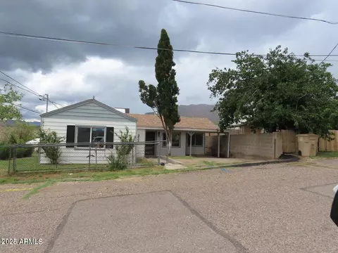 454 W Ray St, Superior, AZ 85173
