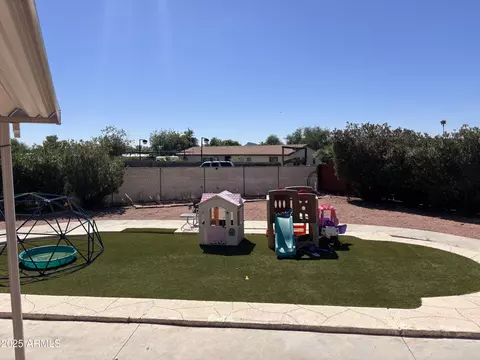 Exterior - 2801 E Wahalla Ln, Phoenix, AZ 85050 photo 1 of 3