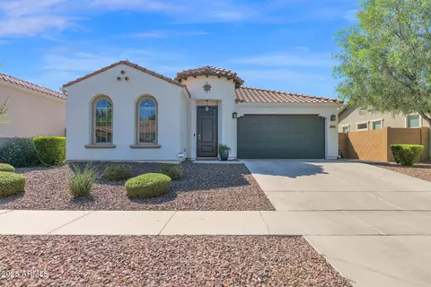 2827 W Carson Rd, Phoenix, AZ 85041