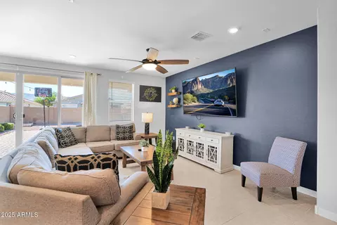 2827 W Carson Rd, Phoenix, AZ 85041 photo 22
