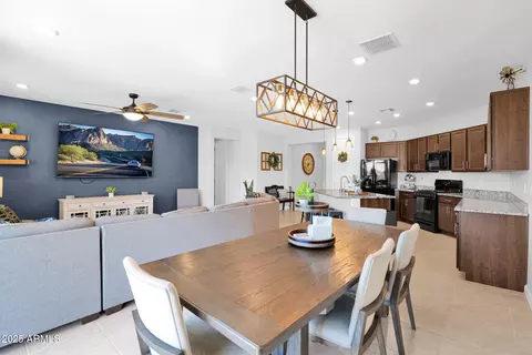 2827 W Carson Rd, Phoenix, AZ 85041 photo 19