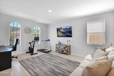 2827 W Carson Rd, Phoenix, AZ 85041 photo 6
