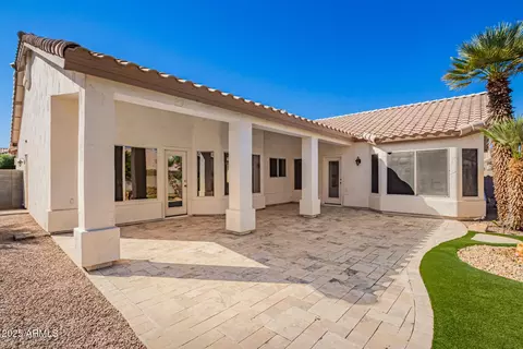 Exterior - 852 W Rawhide Ave, Gilbert, AZ 85233 photo 9 of 11
