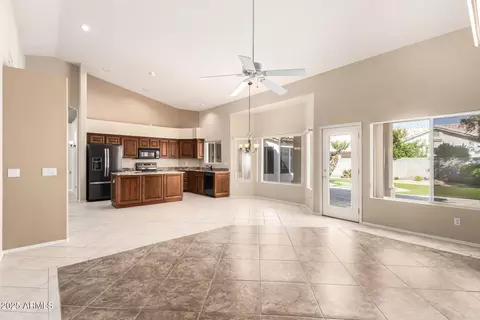 Living - 852 W Rawhide Ave, Gilbert, AZ 85233 photo 2 of 6