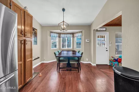 Dining - 1531 E Rosemonte Dr, Phoenix, AZ 85024 photo 1 of 2