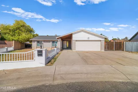 2846 W Villa Rita Dr, Phoenix, AZ 85053