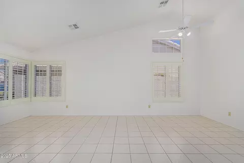 Living - 1131 E Artesian Way, Gilbert, AZ 85234 photo 2 of 3