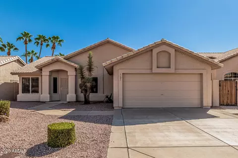 Exterior - 1131 E Artesian Way, Gilbert, AZ 85234 photo 3 of 8