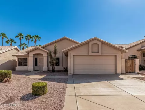 Exterior - 1131 E Artesian Way, Gilbert, AZ 85234 photo 2 of 8