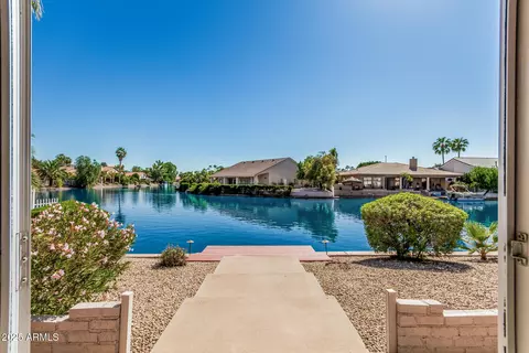 1131 E Artesian Way, Gilbert, AZ 85234