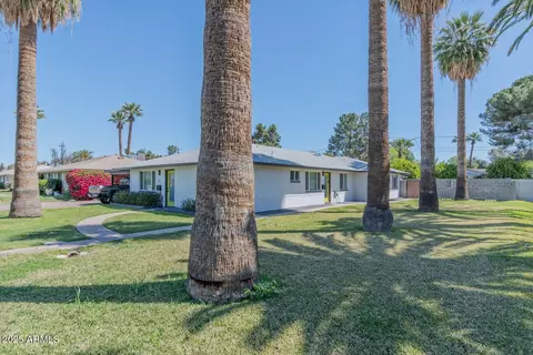 Exterior - 6215 N 14th St, Phoenix, AZ 85014 photo 1 of 2