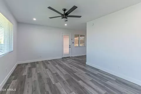 Living - 6215 N 14th St, Phoenix, AZ 85014 photo 1 of 2