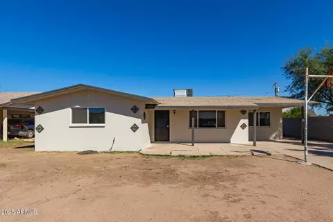 312 W 12th St, Eloy, AZ 85131