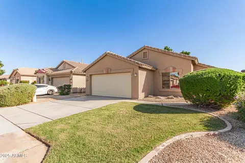 Exterior - 10933 E Wier Ave, Mesa, AZ 85208 photo 4 of 9