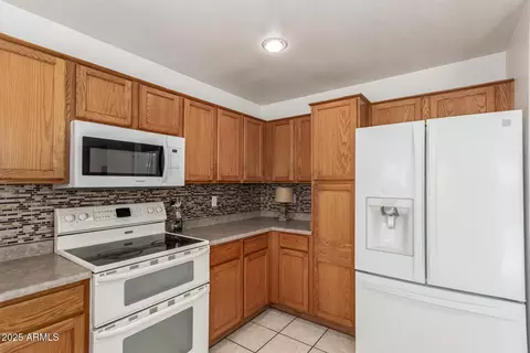 Kitchen - 10933 E Wier Ave, Mesa, AZ 85208 photo 2 of 3