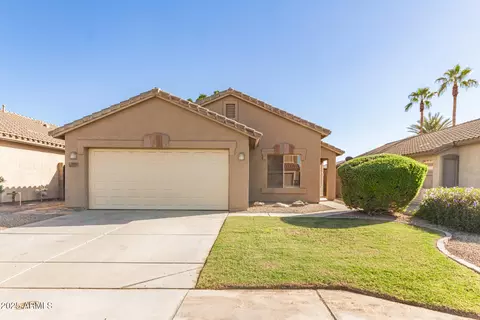 Exterior - 10933 E Wier Ave, Mesa, AZ 85208 photo 2 of 9