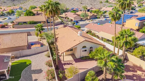 View/Area - 15431 S 36th Pl, Phoenix, AZ 85044 photo 12 of 13