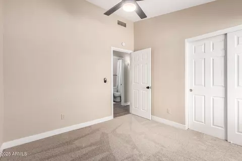 Bedroom - 15431 S 36th Pl, Phoenix, AZ 85044 photo 1 of 2