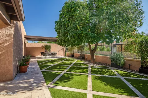 8145 E Via De Viva --, Scottsdale, AZ 85258